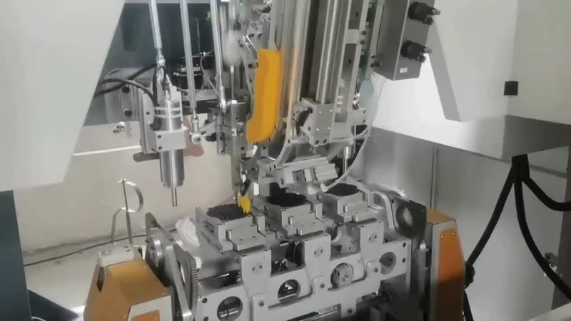 5 Axis 3 Head machine for Small Round Brush